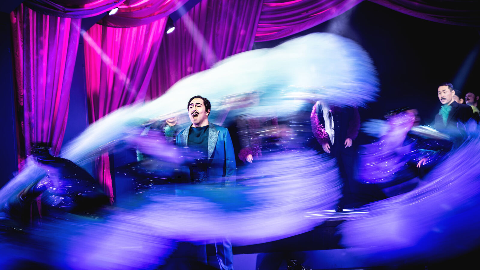 Carlos Moreno Pelizari &amp; Tanzcompany